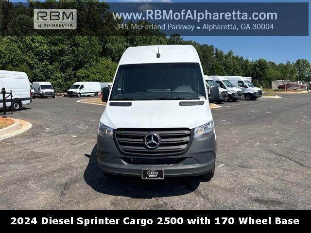 new 2024 Mercedes-Benz Sprinter 2500 car