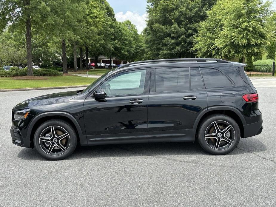 new 2024 Mercedes-Benz GLB 250 car, priced at $55,460