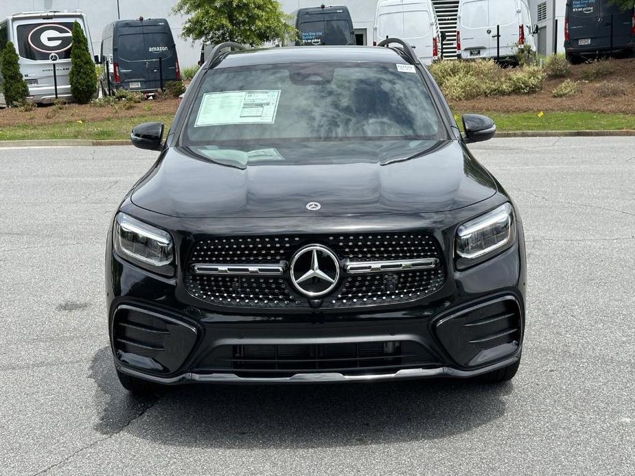 new 2024 Mercedes-Benz GLB 250 car, priced at $55,460