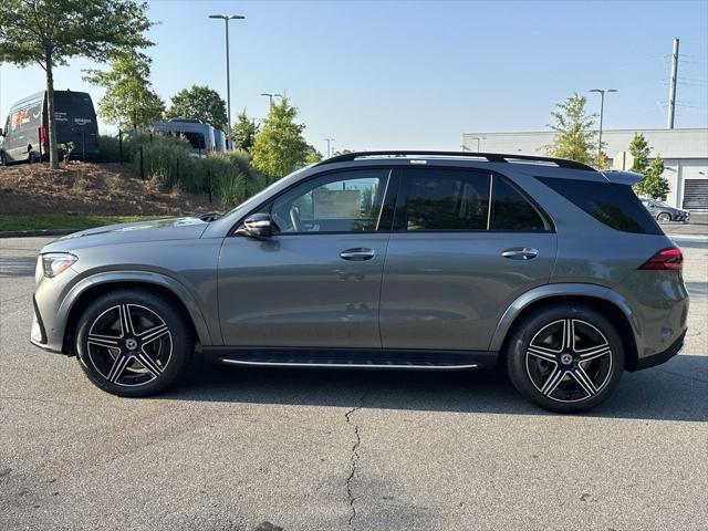 new 2025 Mercedes-Benz GLE 580 car, priced at $103,300
