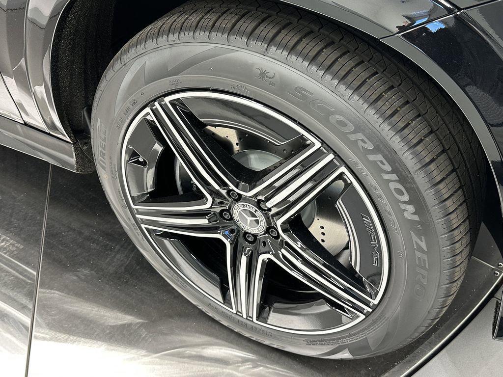 new 2026 Mercedes-Benz GLE 450 car, priced at $82,485