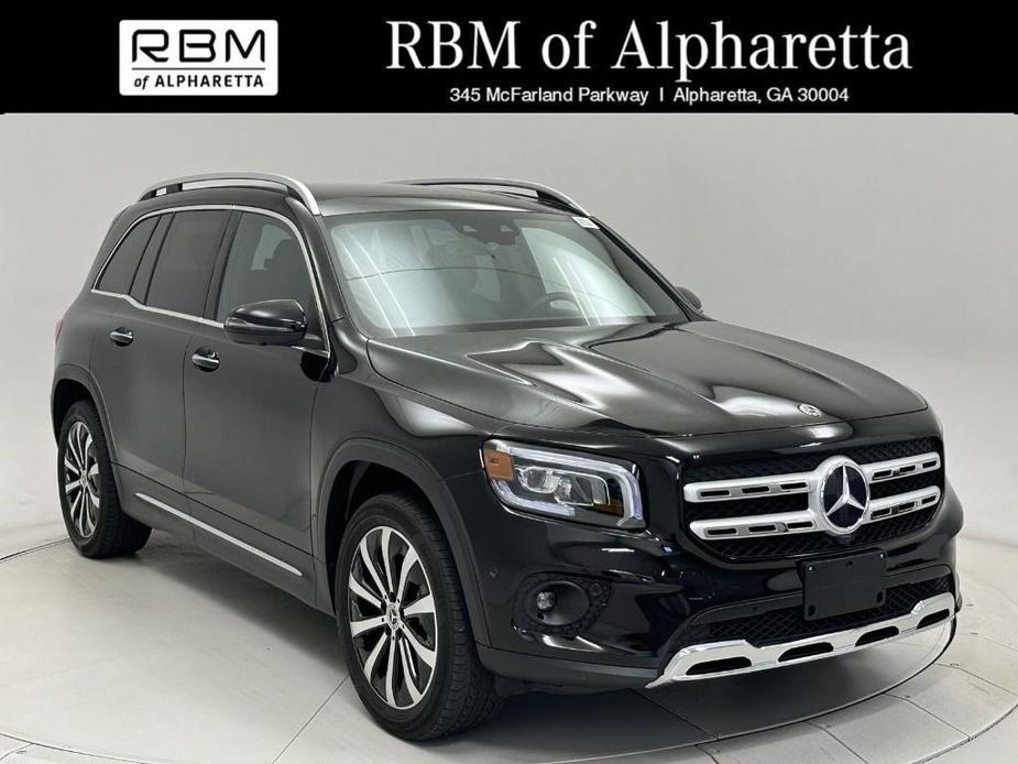 used 2021 Mercedes-Benz GLB 250 car, priced at $37,999