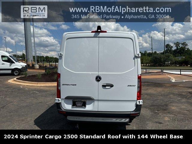 new 2024 Mercedes-Benz Sprinter 2500 car