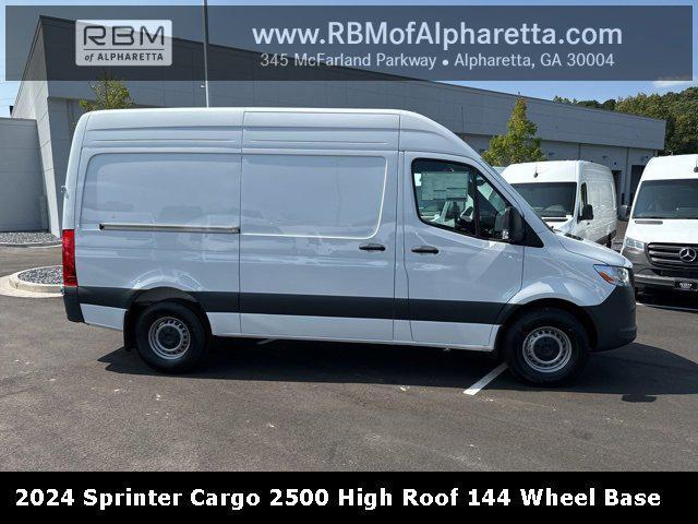 new 2024 Mercedes-Benz Sprinter 2500 car