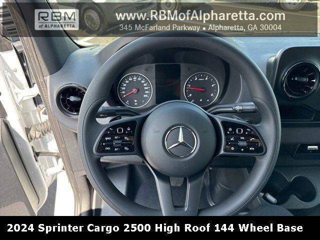 new 2024 Mercedes-Benz Sprinter 2500 car