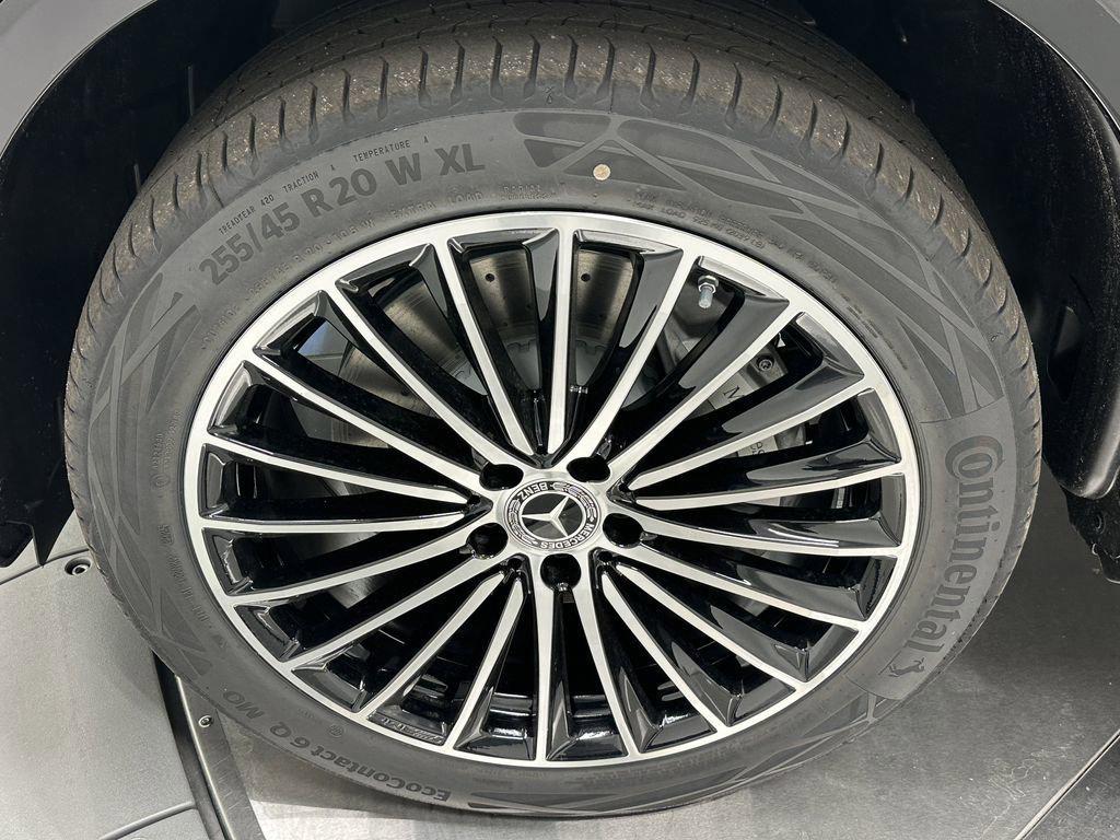 new 2026 Mercedes-Benz GLC 300 car, priced at $59,590