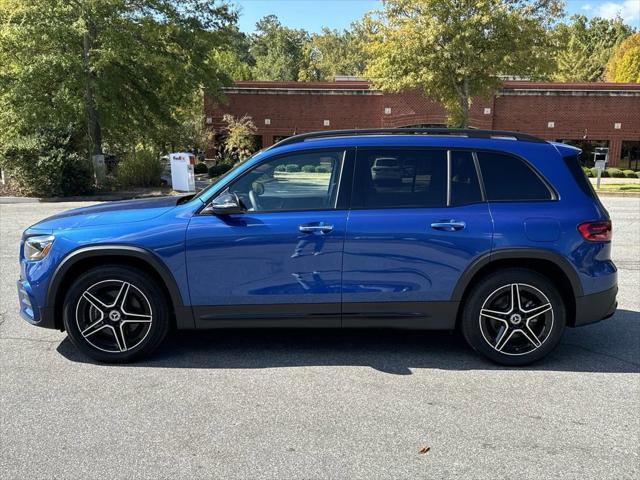 new 2025 Mercedes-Benz GLB 250 car, priced at $53,925