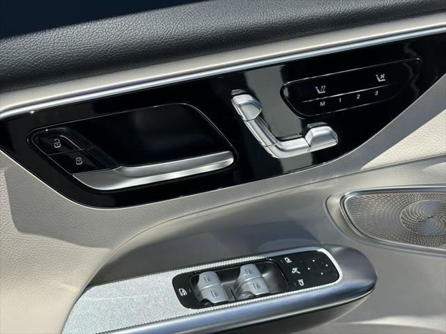new 2025 Mercedes-Benz GLC 350e car, priced at $65,915