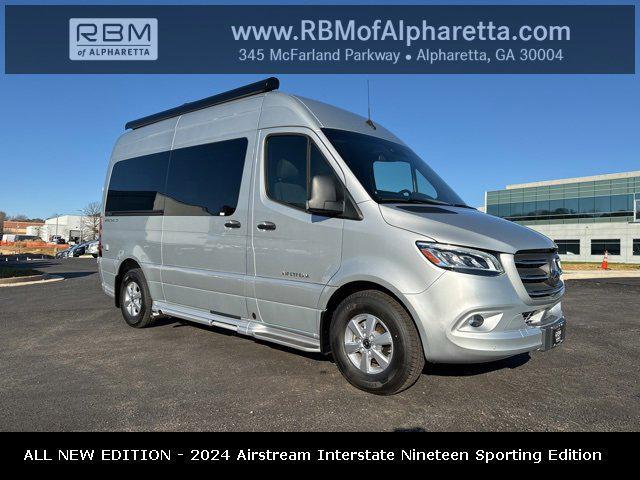 new 2022 Mercedes-Benz Sprinter 2500 car