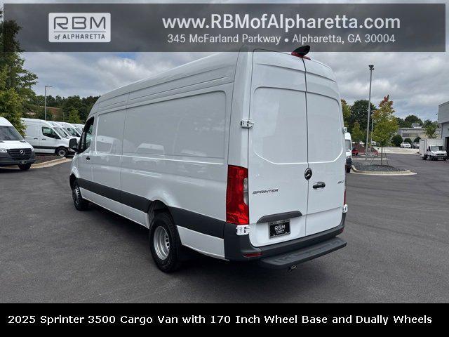 new 2025 Mercedes-Benz Sprinter 3500 car