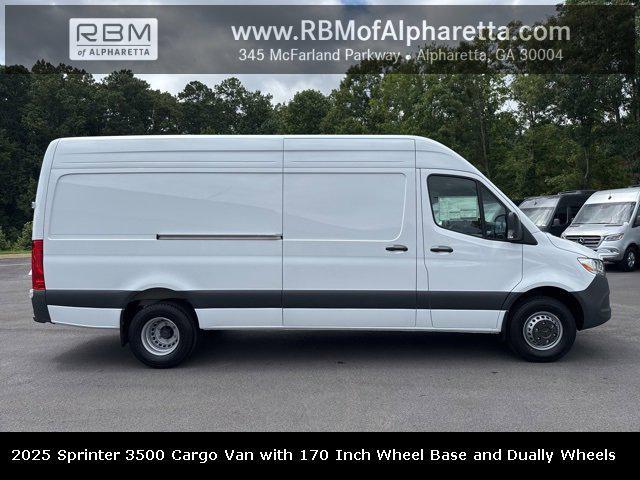 new 2025 Mercedes-Benz Sprinter 3500 car