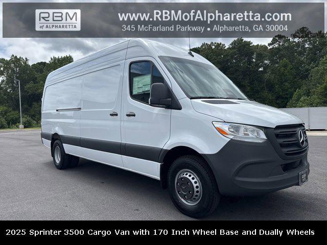 new 2025 Mercedes-Benz Sprinter 3500 car