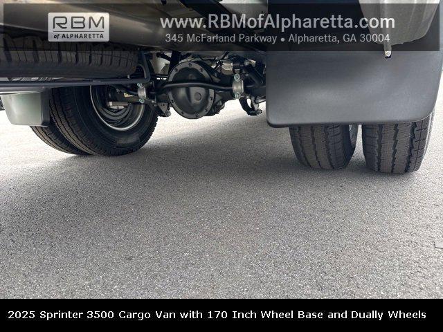 new 2025 Mercedes-Benz Sprinter 3500 car