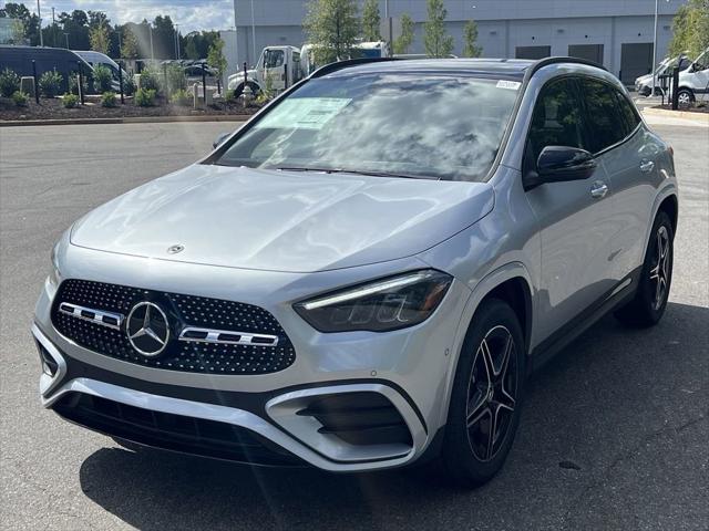 new 2025 Mercedes-Benz GLA 250 car, priced at $53,860