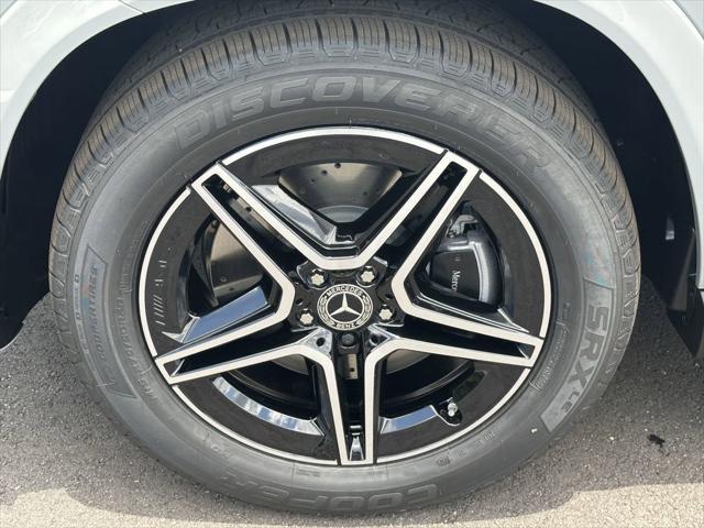 new 2025 Mercedes-Benz GLE 450 car, priced at $86,890