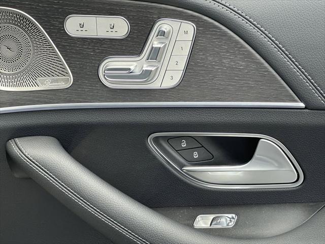 new 2025 Mercedes-Benz GLE 450 car, priced at $86,890