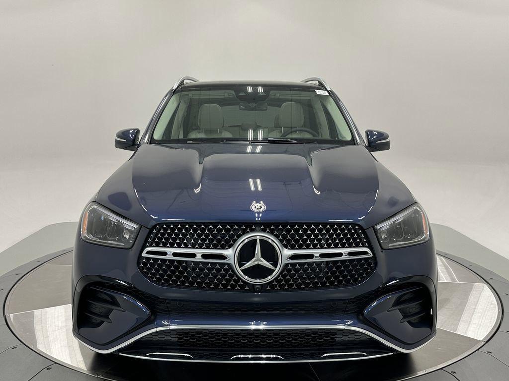 new 2026 Mercedes-Benz GLE 450 car, priced at $82,685
