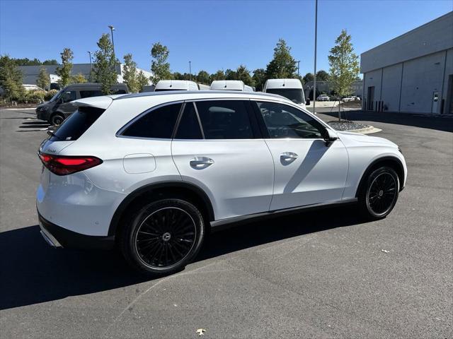 new 2025 Mercedes-Benz GLC 300 car, priced at $60,635