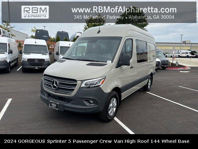 new 2024 Mercedes-Benz Sprinter 2500 car