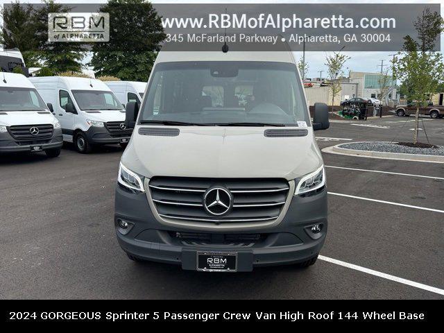 new 2024 Mercedes-Benz Sprinter 2500 car