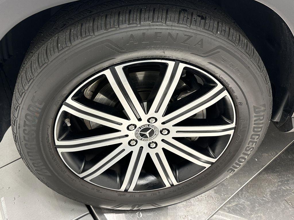 used 2025 Mercedes-Benz GLE 350 car, priced at $59,326