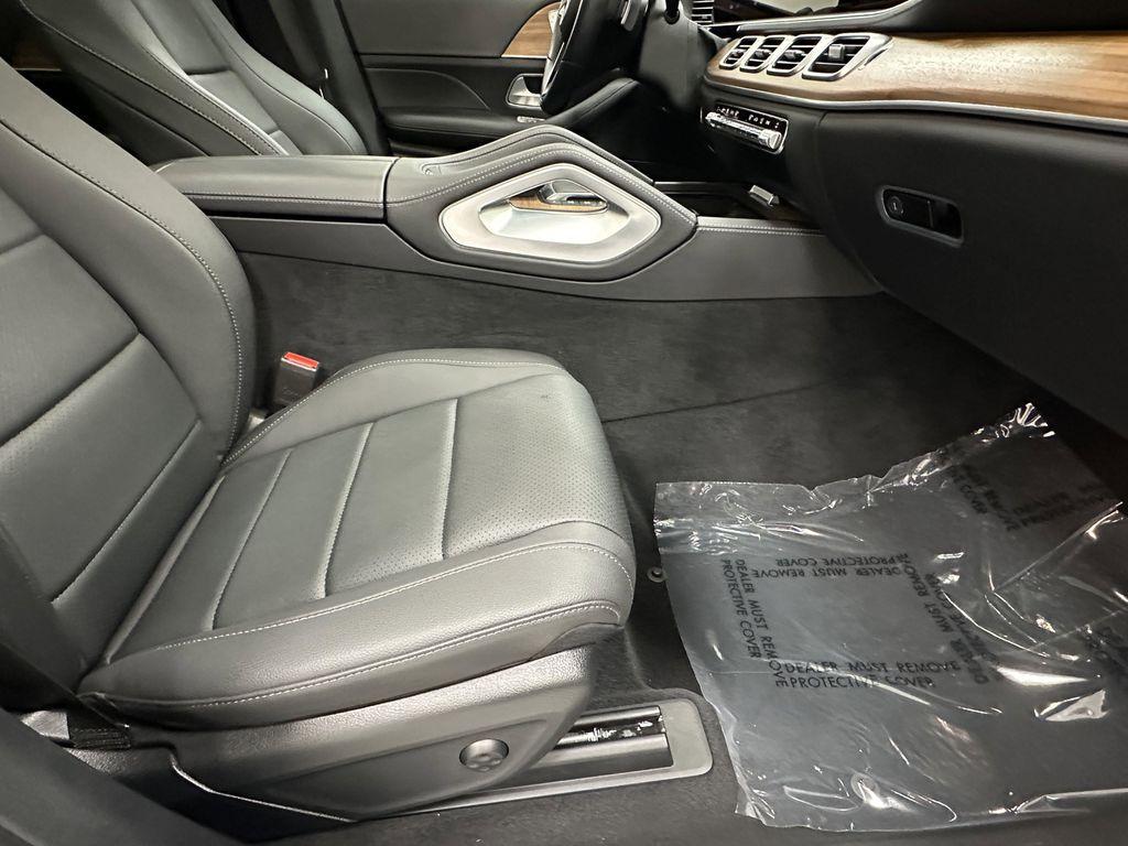 used 2025 Mercedes-Benz GLE 350 car, priced at $59,326