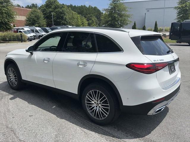 new 2024 Mercedes-Benz GLC 300 car, priced at $55,305