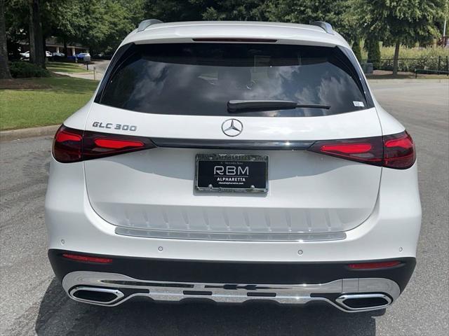 new 2024 Mercedes-Benz GLC 300 car, priced at $55,305