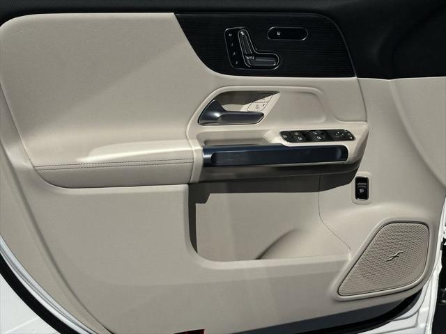 new 2025 Mercedes-Benz EQB 250 car, priced at $61,950