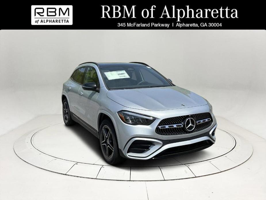 new 2024 Mercedes-Benz GLA 250 car, priced at $53,450