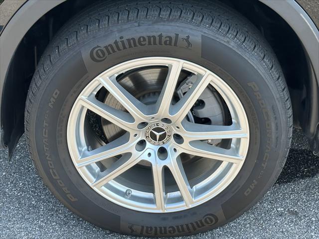 used 2023 Mercedes-Benz GLC 300 car, priced at $46,999