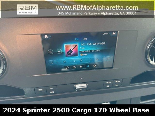 new 2024 Mercedes-Benz Sprinter 2500 car