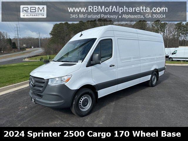 new 2024 Mercedes-Benz Sprinter 2500 car