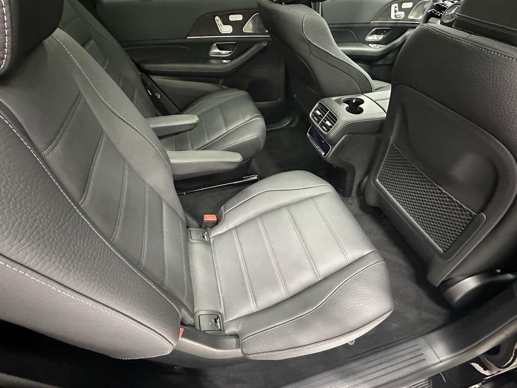 new 2026 Mercedes-Benz GLS 580 car, priced at $121,895