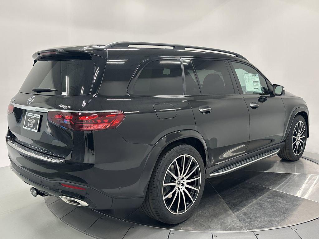 new 2026 Mercedes-Benz GLS 580 car, priced at $121,895