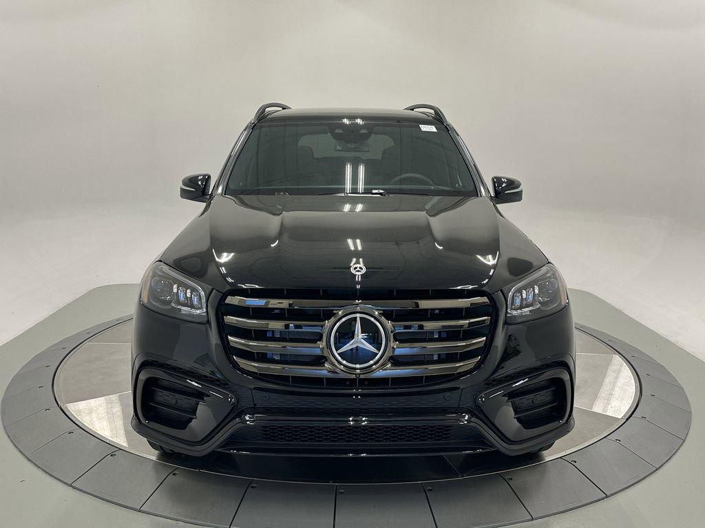 new 2026 Mercedes-Benz GLS 580 car, priced at $121,895