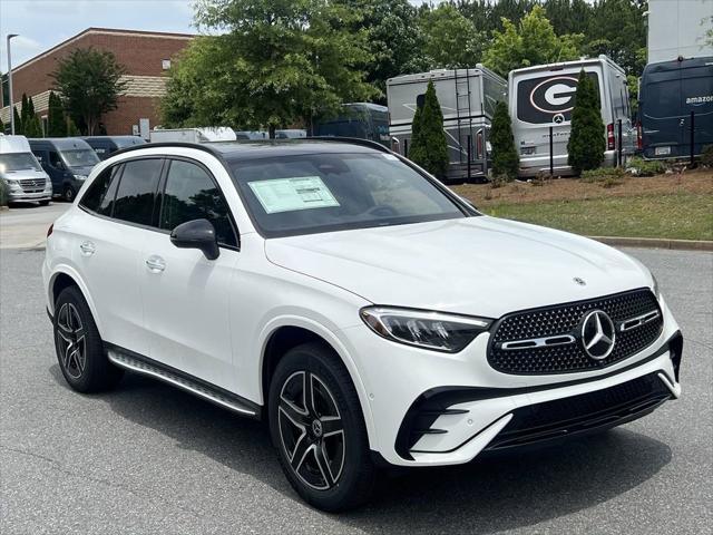 new 2024 Mercedes-Benz GLC 300 car, priced at $61,375