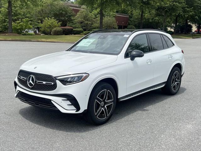 new 2024 Mercedes-Benz GLC 300 car, priced at $61,375