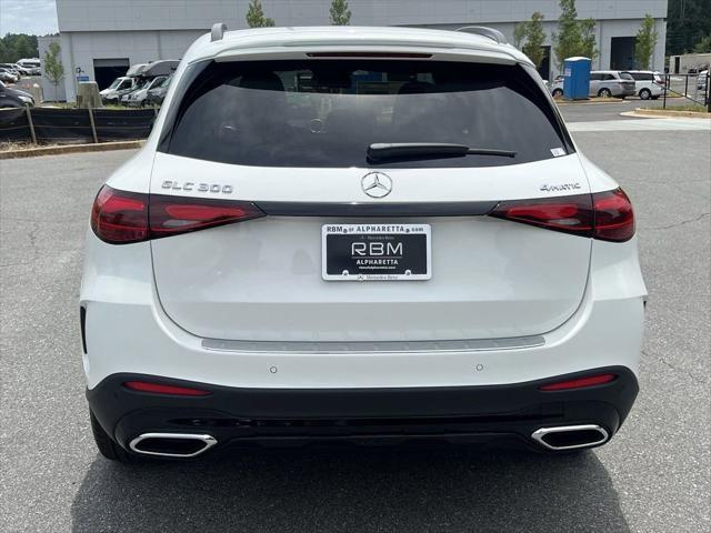 new 2024 Mercedes-Benz GLC 300 car, priced at $61,375