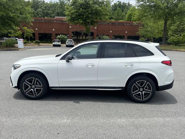 new 2024 Mercedes-Benz GLC 300 car, priced at $61,375