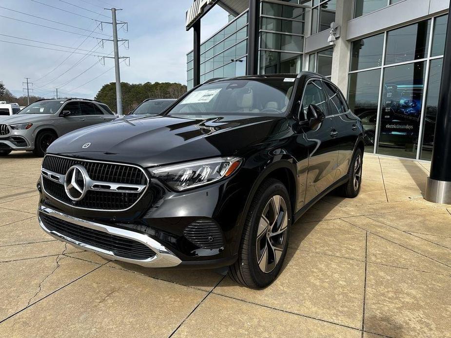 new 2024 Mercedes-Benz GLC 300 car, priced at $55,125