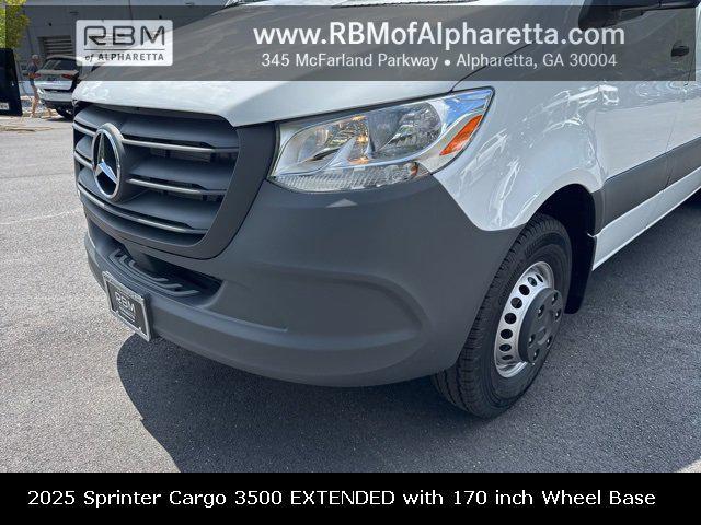 new 2025 Mercedes-Benz Sprinter 3500 car