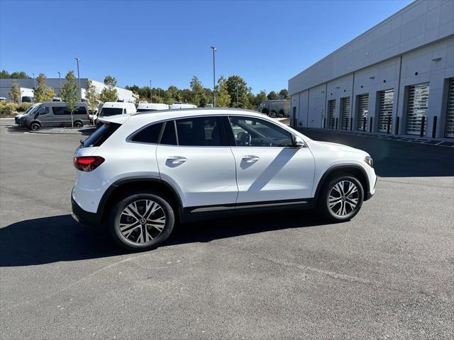 new 2025 Mercedes-Benz GLA 250 car, priced at $44,345