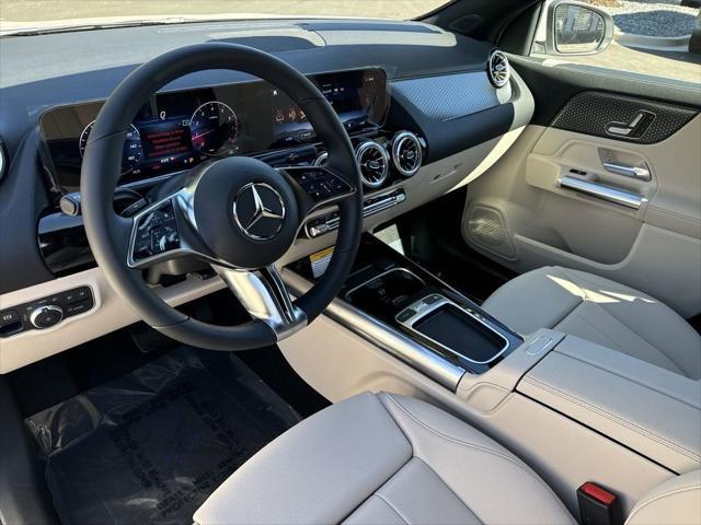 new 2025 Mercedes-Benz GLA 250 car, priced at $44,345