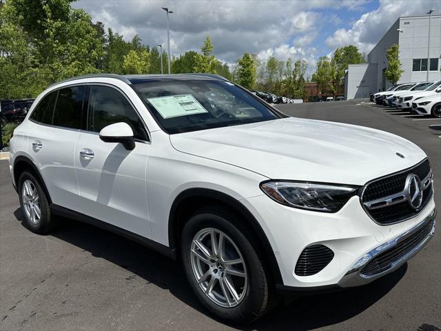 new 2025 Mercedes-Benz GLC 300 car, priced at $54,700