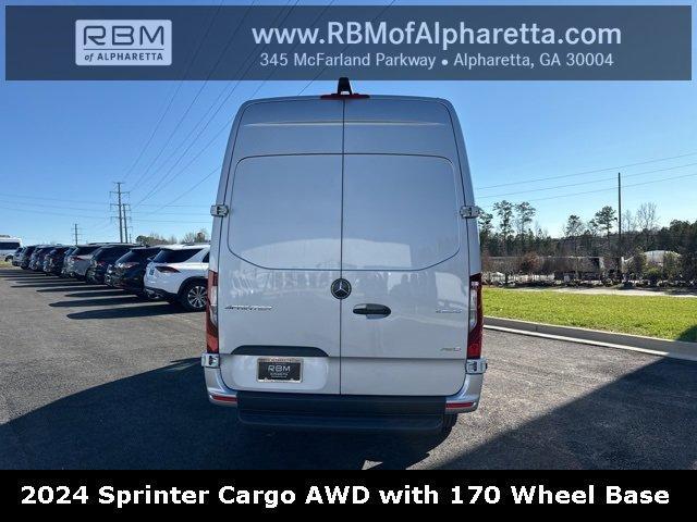 new 2024 Mercedes-Benz Sprinter 2500 car