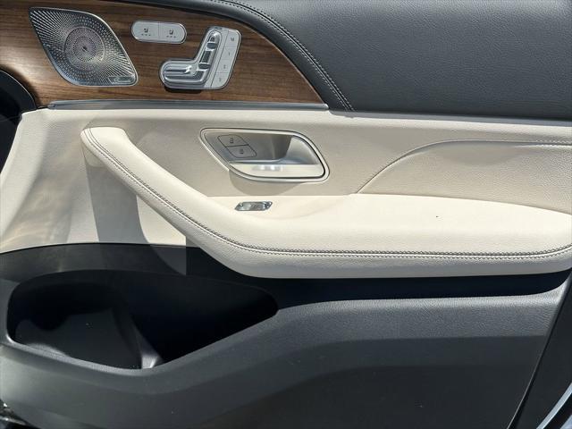 new 2025 Mercedes-Benz GLS 450 car, priced at $103,345