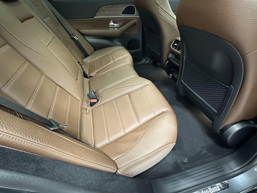 new 2026 Mercedes-Benz GLE 450e car, priced at $81,380