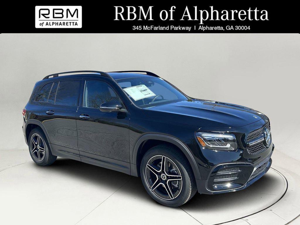 new 2025 Mercedes-Benz GLB 250 car, priced at $56,825