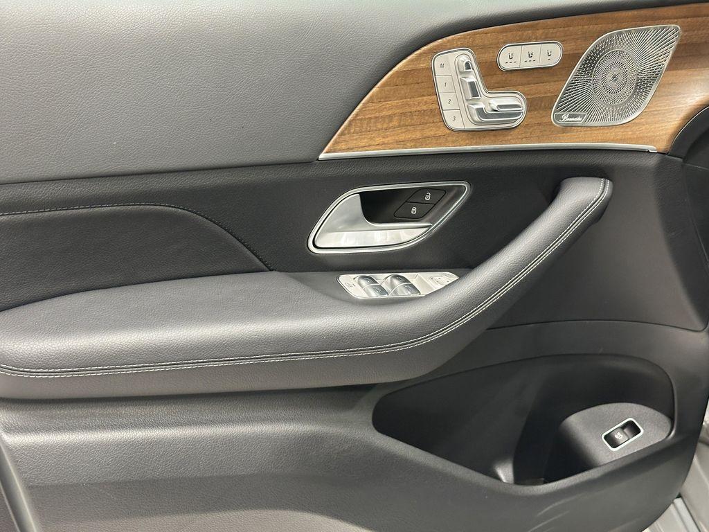 used 2024 Mercedes-Benz GLE 350 car, priced at $68,327